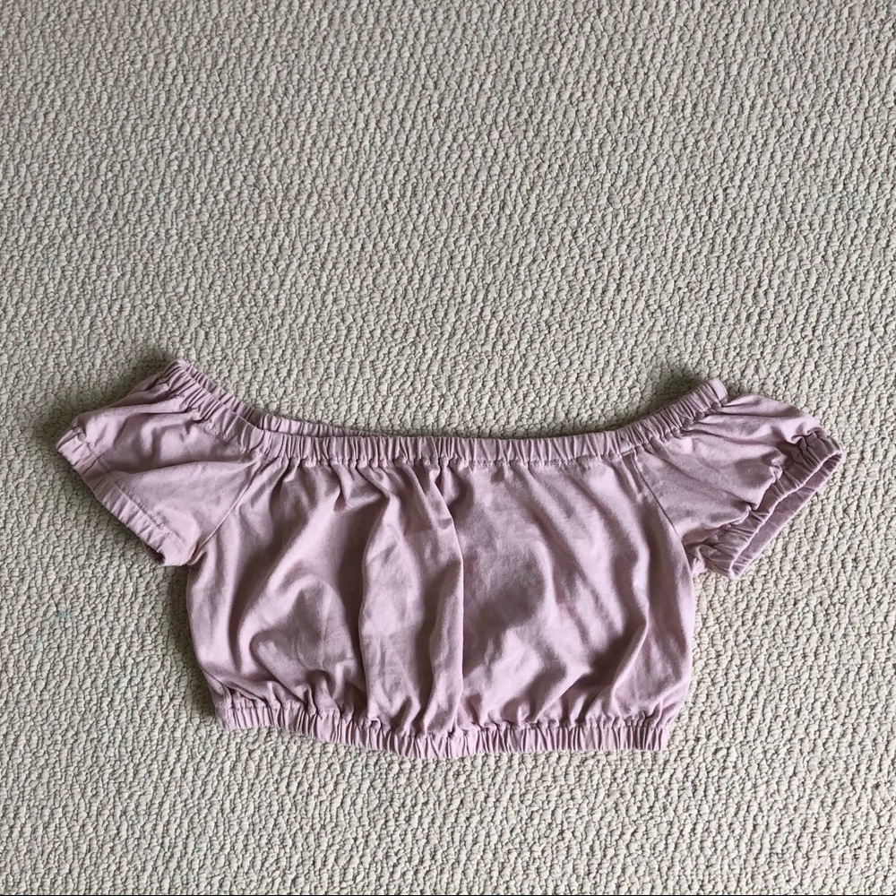 Aritzia Wilfred Off the Shoulder Blush Crop Top